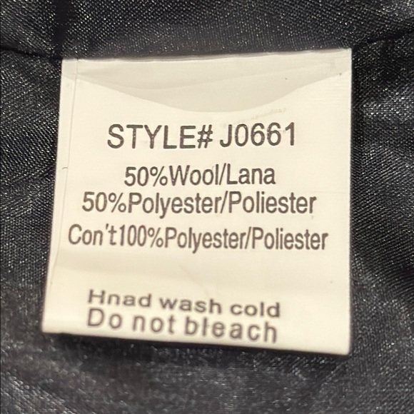 NWT Countess Women's Wool blend Plaid Blazer / Jacket, medium - Picture 9 of 9